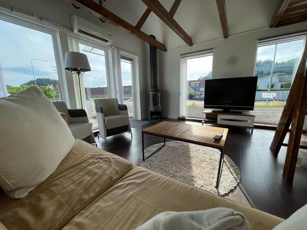 Vid Gekas Ullared Boende B&B Kültér fotó